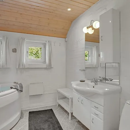Amazing In With Kitchen Сasa de vacaciones