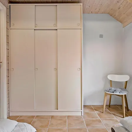 Сasa de vacaciones Amazing In With Kitchen
