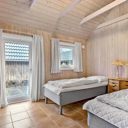 Amazing In With Kitchen Сasa de vacaciones Skjern