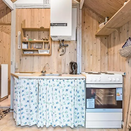 Amazing In With Kitchen *